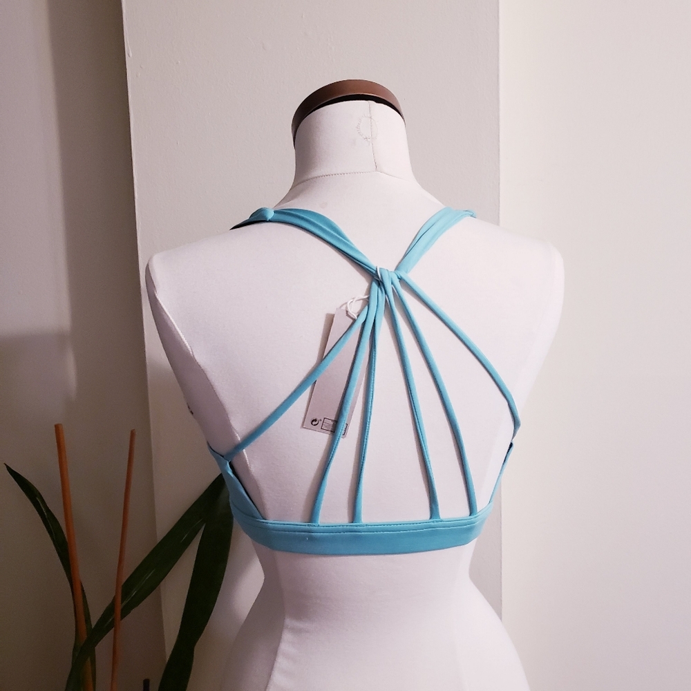 icyzone Padded Strappy Sports Bra - Florida Keys Color - S